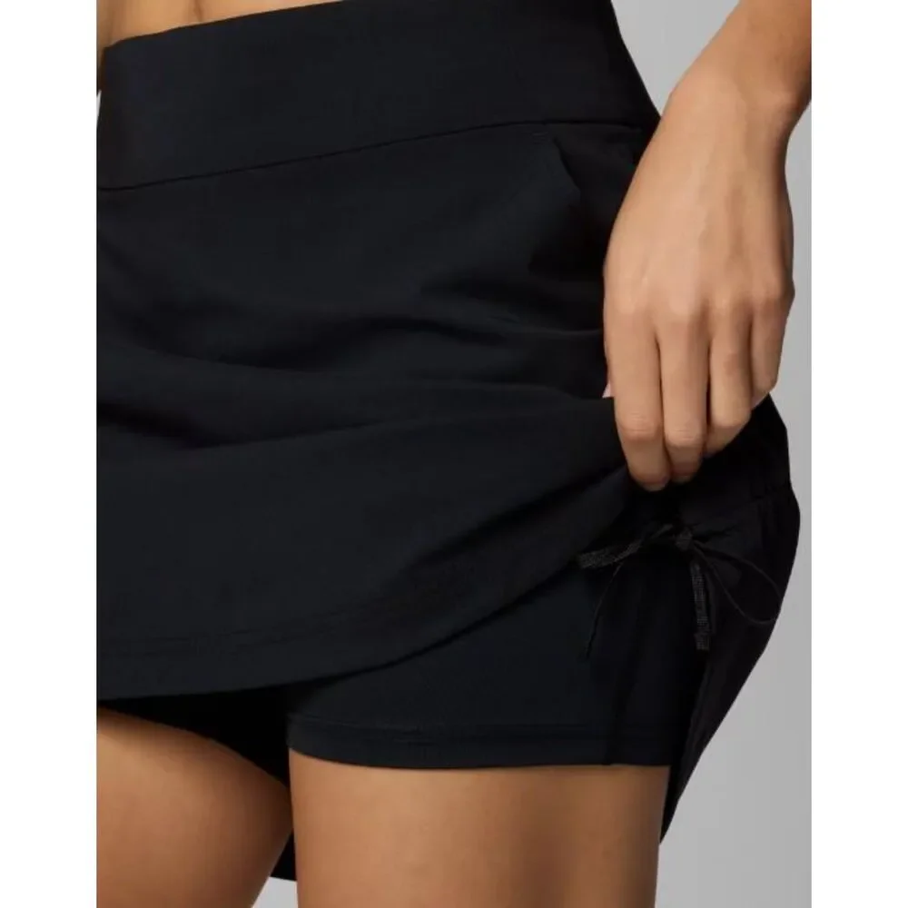 Solid Black Sz Large Athletic Omni-Shield Pull On Stretchy Ruched Skort COLUMBIA